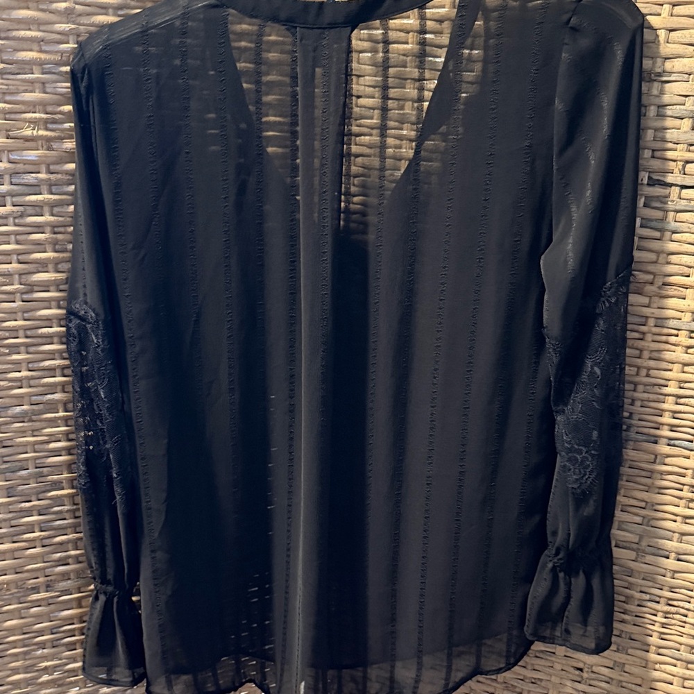 Simply Vera Vera Wang Elegant Black Blouse - Picture 3 of 6